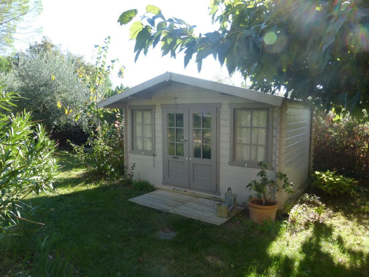 Appartement Soleil Lotus à Saint-Hilaire-de-Brethmas Extérieur photo